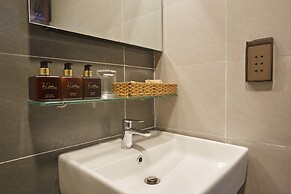 The Garden Capsule Hotel