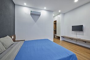 The Garden Capsule Hotel