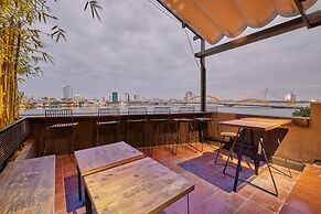 The Garden Capsule Hotel