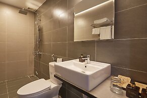 The Garden Capsule Hotel