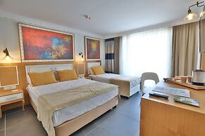 Crystal Club World of Colours - All inclusive