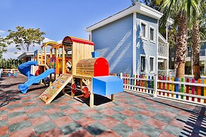 Crystal Club World of Colours - All inclusive