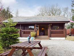 3-bed Lodge - Sleeps 7 - Hot Tub - Pet Friendly