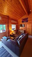 3-bed Lodge - Sleeps 7 - Hot Tub - Pet Friendly
