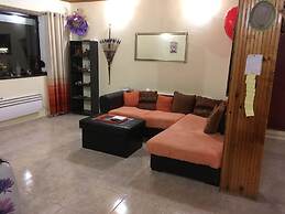 Inviting 4-bed Villa in Dolishte