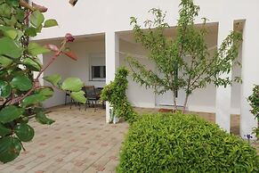 Stunning Apartment for 7 Close to Several Beaches