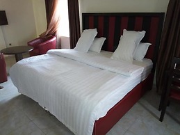 Burj Al Kano Hotel