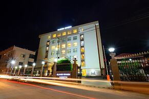 Classic Grande Imphal - A Member of Radisson Individuals 