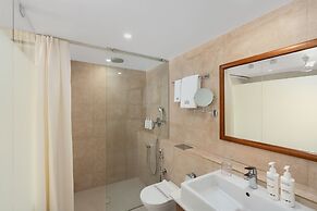 Classic Grande Imphal - A Member of Radisson Individuals 