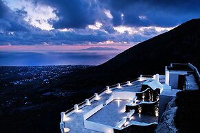 San Martino cave villas