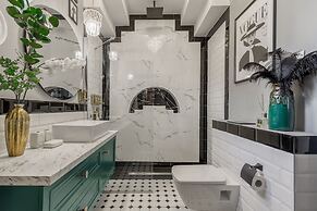 HOLT - The Great Gatsby