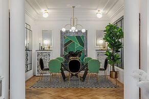 HOLT - The Great Gatsby