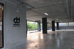 Double D Hotel
