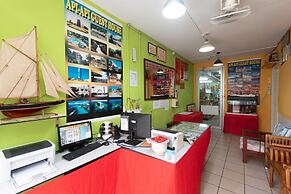 OYO 90184 Api Api Guesthouse 533