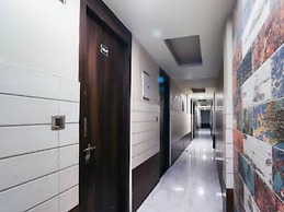 Goroomgo Kabir charbagh Lucknow