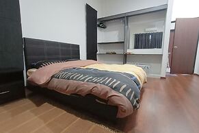 OYO 90203 Emma Sukma Homestay