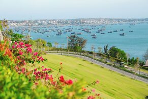 Centara Mirage Resort Mui Ne