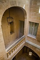 Palazzino Birgu Host Family Bed and Breakfast