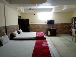 Goroomgo Prateek Residency Digha