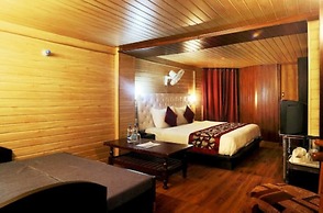 Goroomgo Moon Nainital