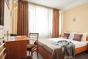 Hotel Druzhba