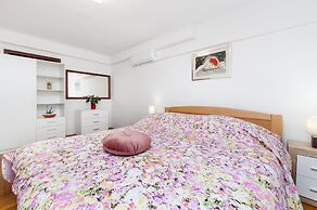 Apartments and Room Silvana