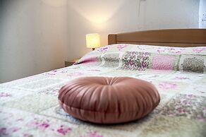 Apartments and Room Silvana