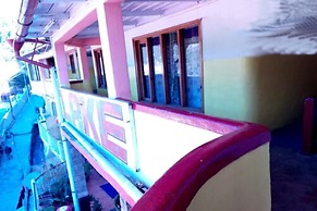 Goroomgo Lake View Mall Road Nainital