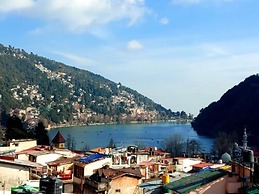 Goroomgo Radha Continental Nainital