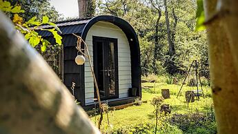 Emlyn's Coppice - Woodland Glamping