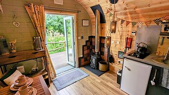 Emlyn's Coppice - Woodland Glamping