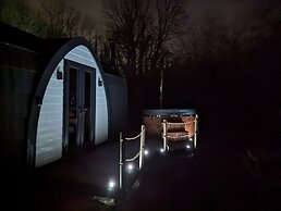 Emlyn's Coppice - Woodland Glamping