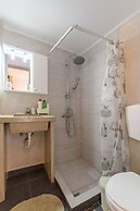 Bungalow Next TO THE Beach IN Malia