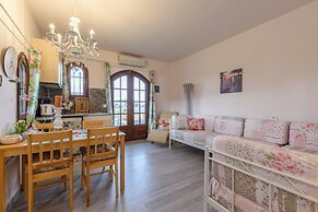 Bungalow Next TO THE Beach IN Malia