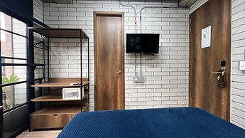 Manila Hotel Boutique