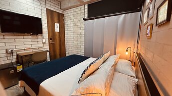 Manila Hotel Boutique