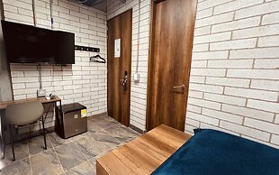 Manila Hotel Boutique