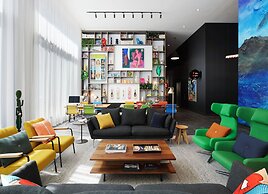 citizenM Los Angeles Downtown