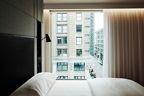 citizenM Los Angeles Downtown