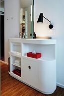 citizenM Los Angeles Downtown