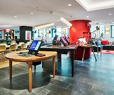 citizenM Paris Champs-Élysées