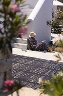 Archon Seaside Retreat