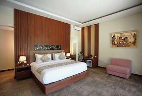 The Grand Villandra Resort