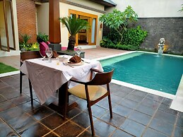 The Grand Villandra Resort