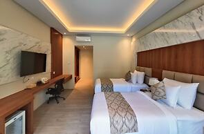 The Grand Villandra Resort