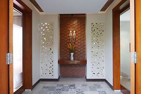 The Grand Villandra Resort