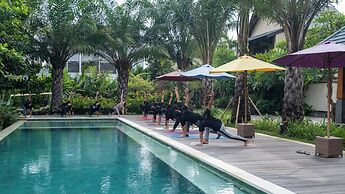 The Grand Villandra Resort