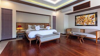 The Grand Villandra Resort