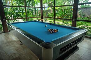 The Grand Villandra Resort