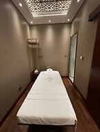 Bahrain Airport Hotel Airside Hotel for Transiting and Departing Passe